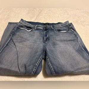 Judy blue skinny legged jeans